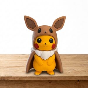 Eevee Poncho Pikachu